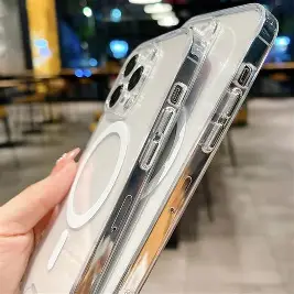 Spigen Magsafe Clear Case